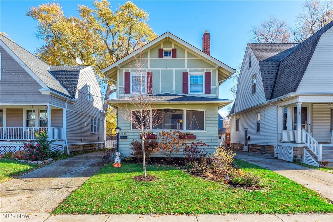 Lakewood, OH 44107,1285 Hall AVE