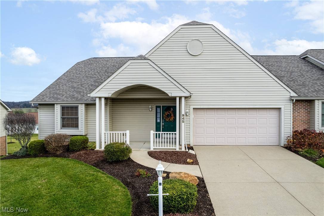 Canal Fulton, OH 44614,945 AMUNDSEN