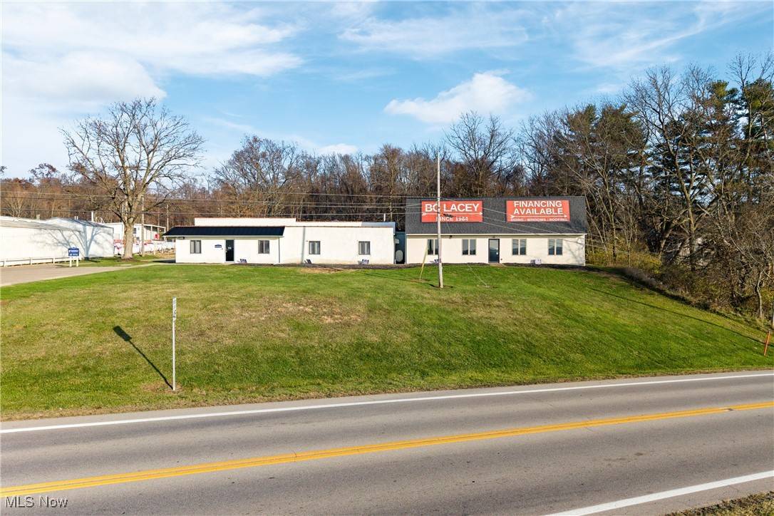 Mount Vernon, OH 43050,8028 Newark RD