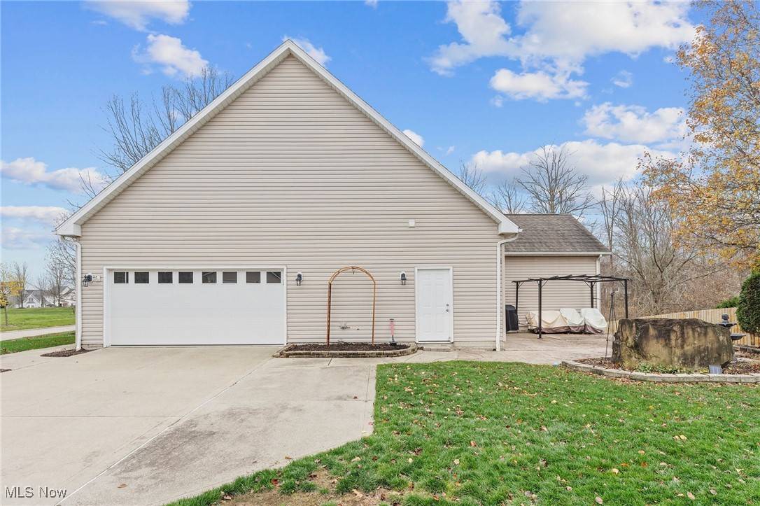 Medina, OH 44256,342 Ellington CT