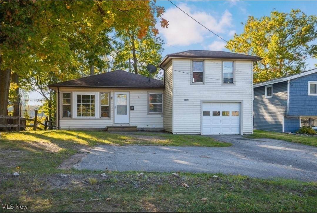Mentor, OH 44060,8958 Woodridge LN