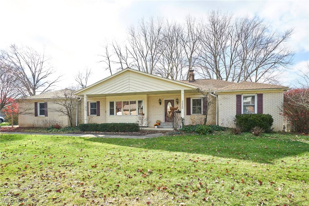 Silver Lake, OH 44224,2920 Thomas DR