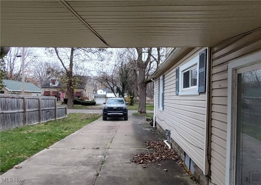 Amherst, OH 44001,360 Taylor ST