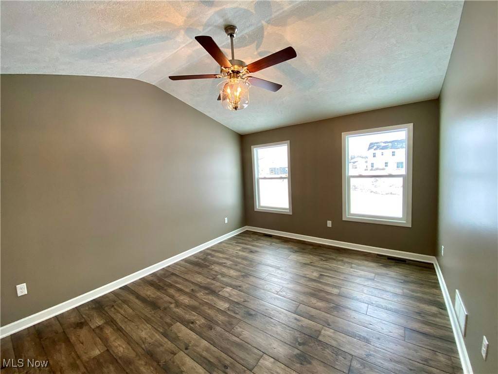 Hartville, OH 44632,Unit 9 Meadow TRL SW #9