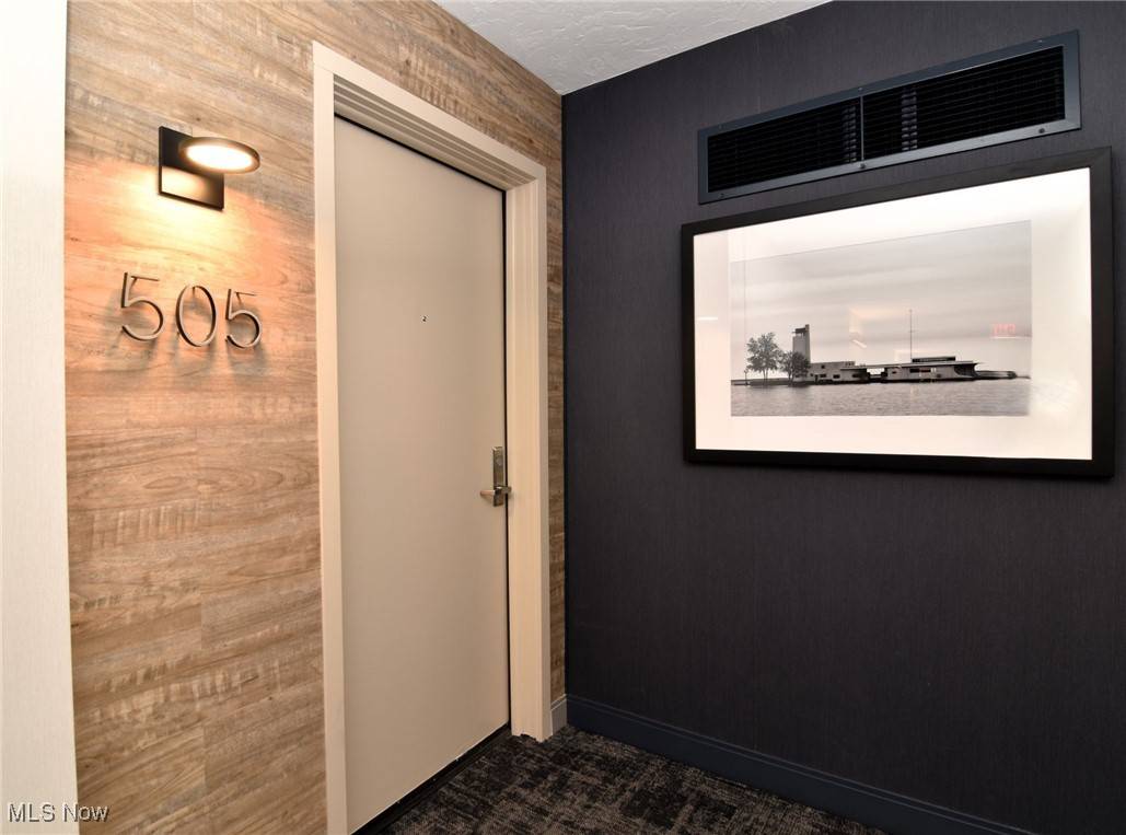 Lakewood, OH 44107,12550 Lake AVE #505