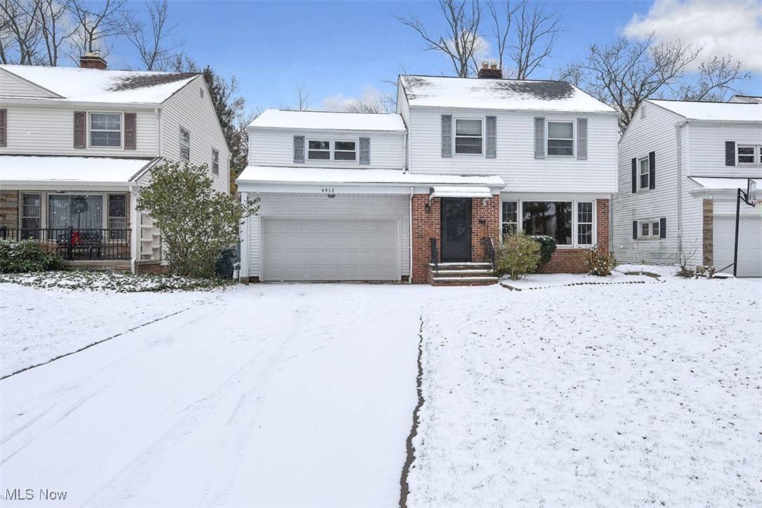 South Euclid, OH 44121,4512 College RD