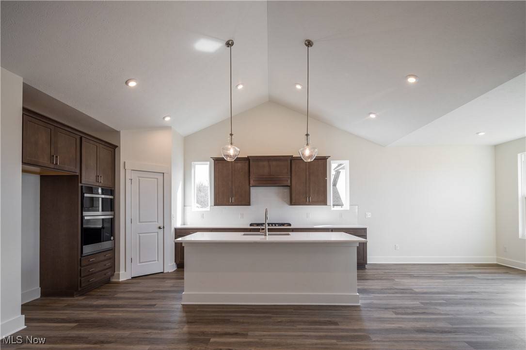 Medina, OH 44256,6124 Grey Heron DR