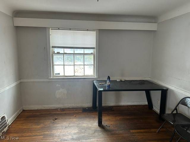 Cleveland, OH 44120,14506 Milverton RD