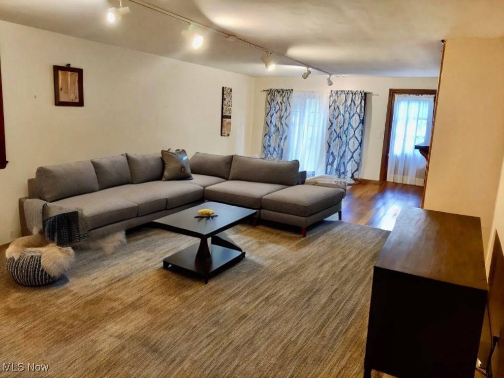 Pepper Pike, OH 44124,28400 Belcourt RD
