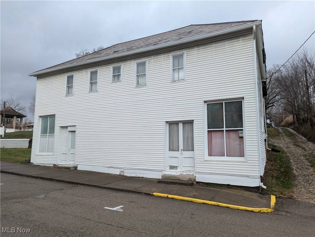 Shawnee, OH 43782,121 E Main ST
