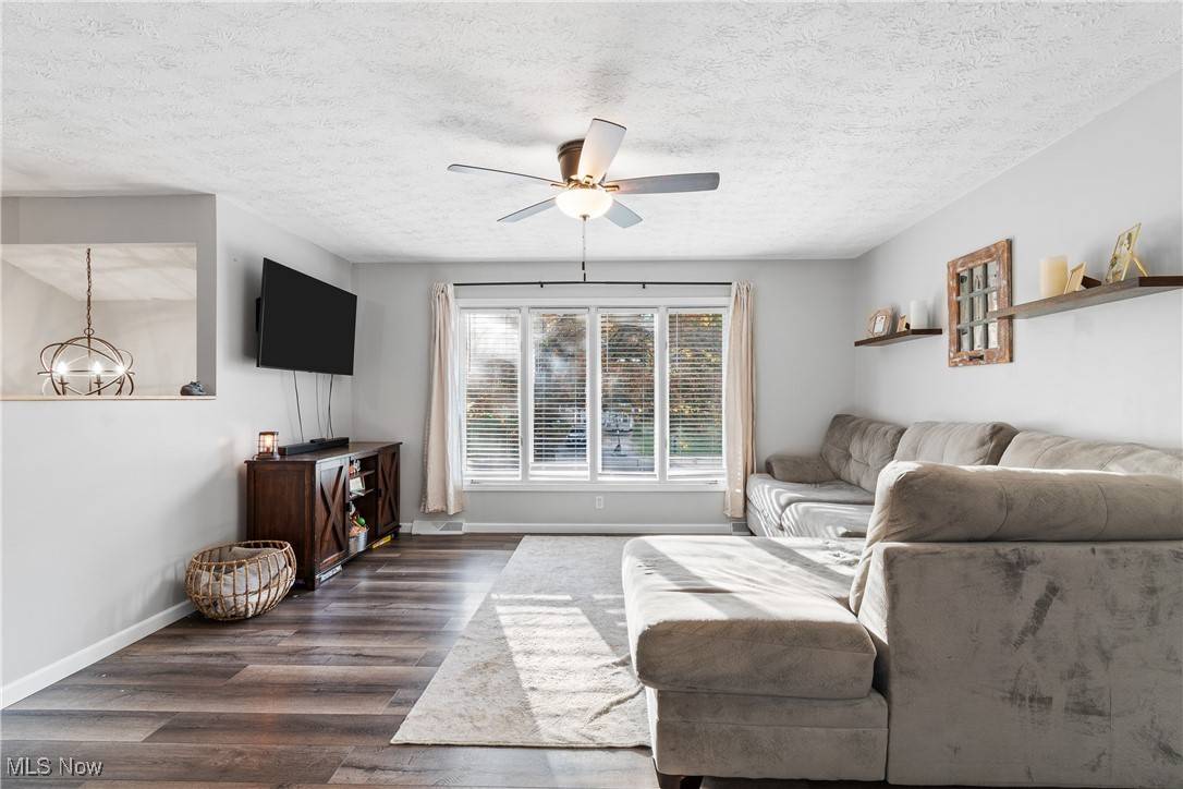 Uniontown, OH 44685,11371 Sagebrush AVE NE