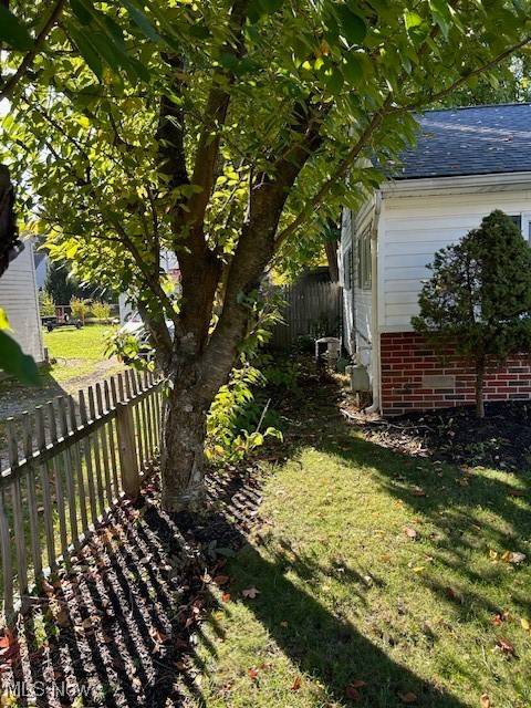 Mentor, OH 44060,7402 Rockingham RD