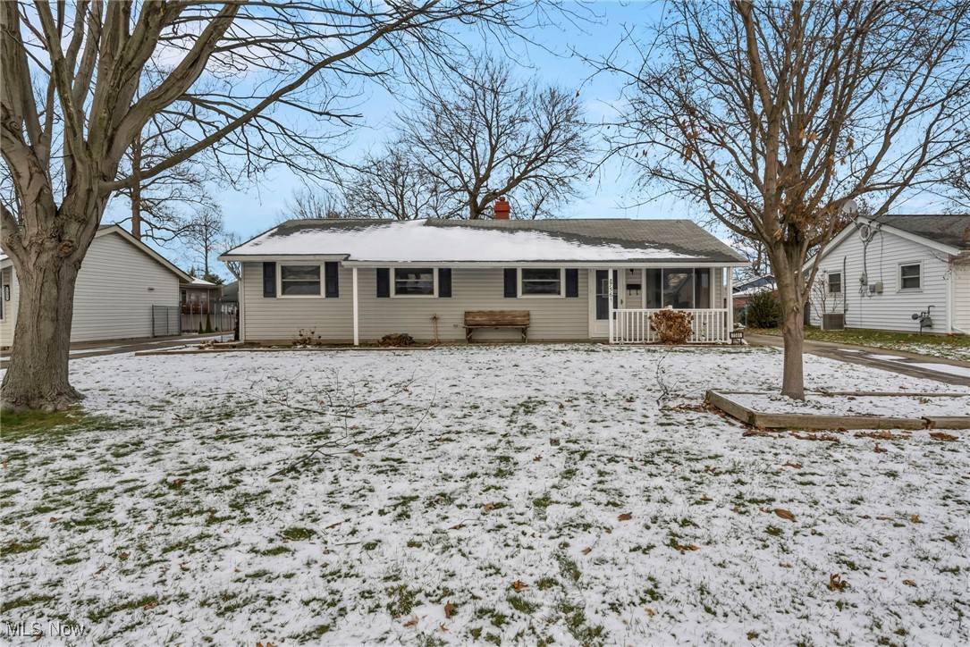 Mentor-on-the-lake, OH 44060,7561 Manor DR