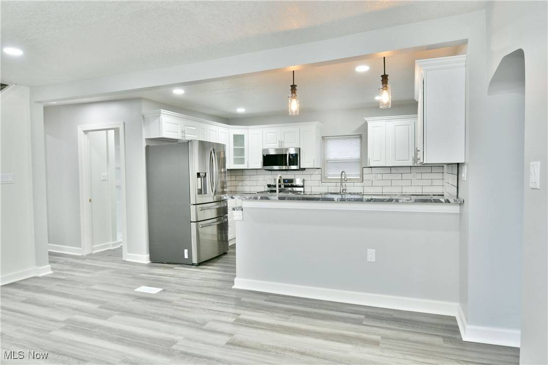 Warren, OH 44483,1460 North RD NE