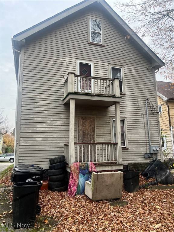 Cleveland, OH 44104,3136 E 98th ST