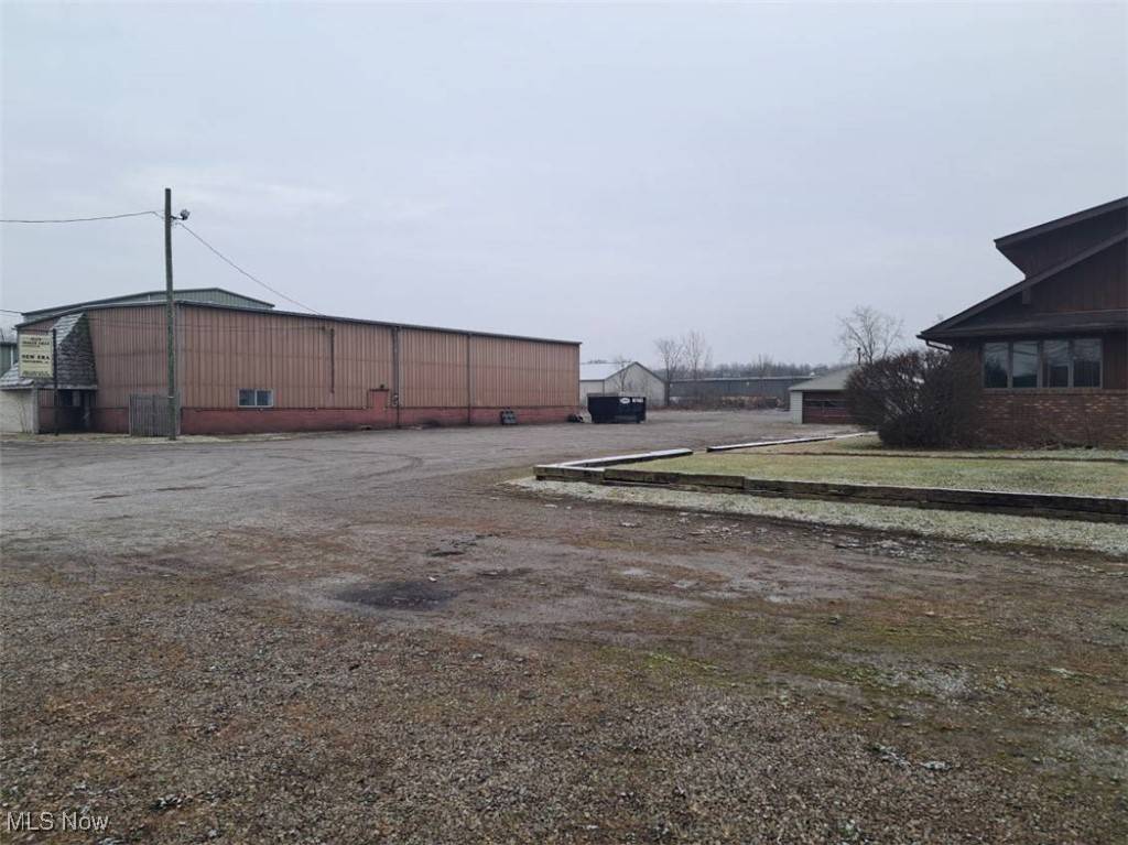 North Ridgeville, OH 44039,34439 Mills RD