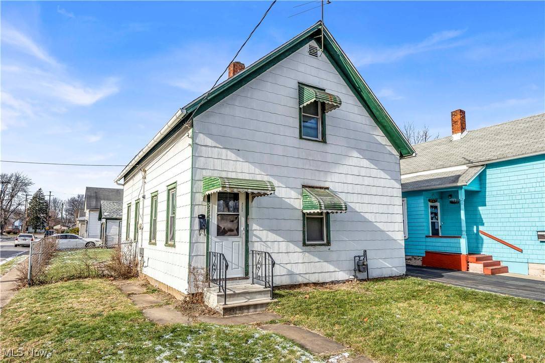 Cleveland, OH 44109,3232 W 44th ST