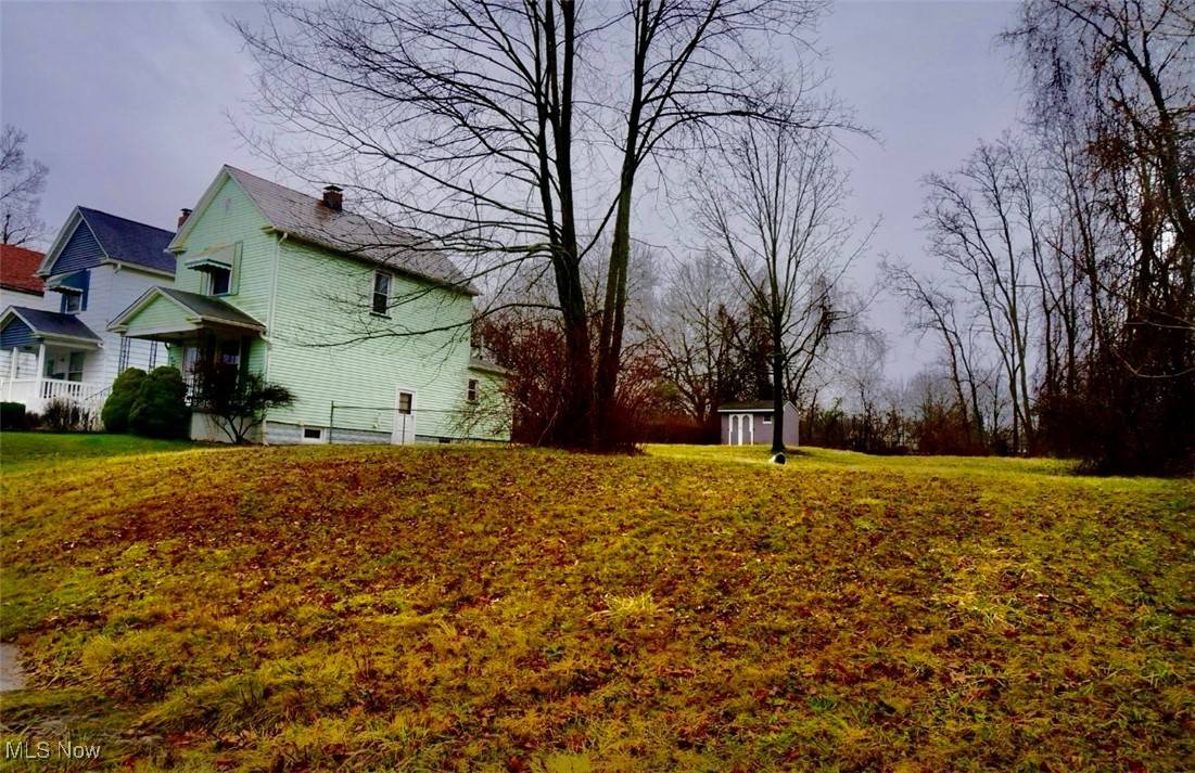 Youngstown, OH 44502,427 Knox ST