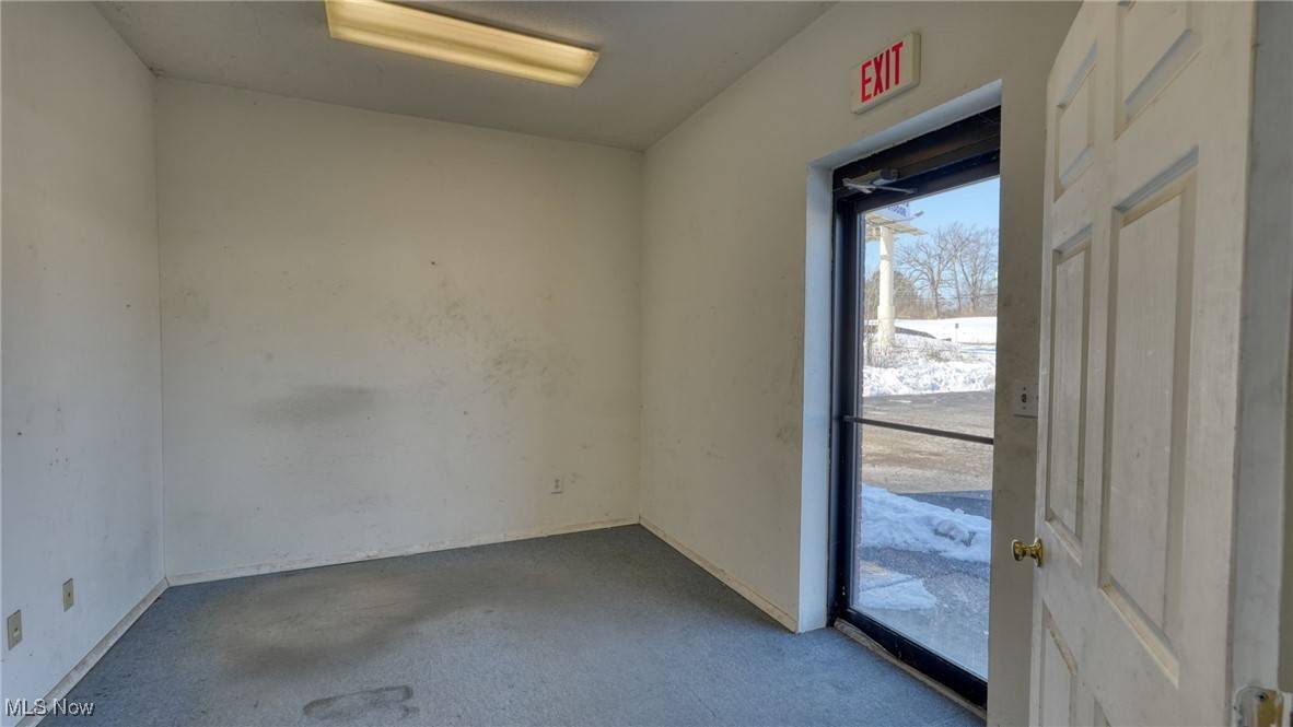 Zanesville, OH 43701,2560 Maysville Pike