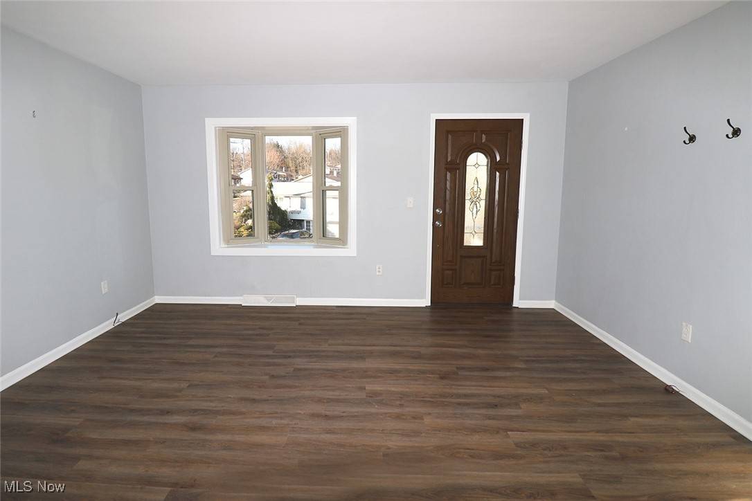 Wintersville, OH 43953,117 Karen PL