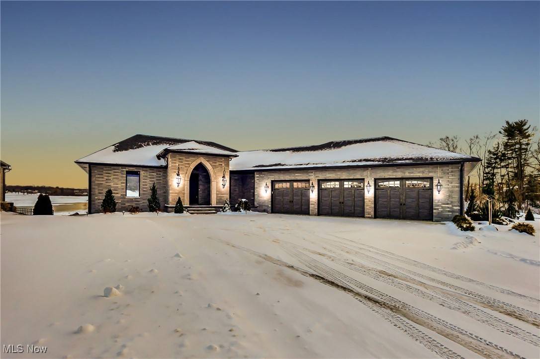 Poland, OH 44514,151 Heron Bay DR