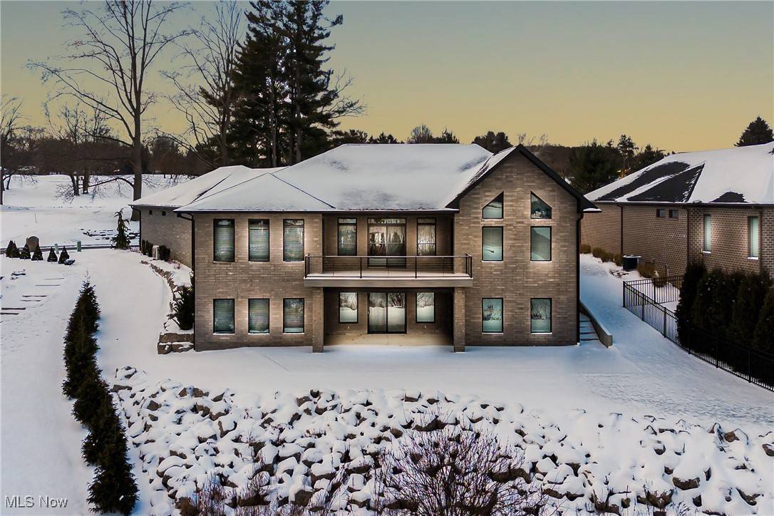 Poland, OH 44514,151 Heron Bay DR