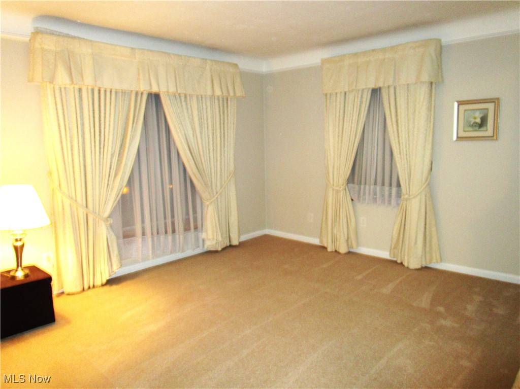Maple Heights, OH 44137,15613 Maplewood AVE
