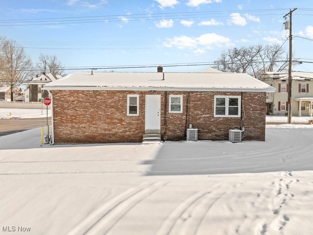 Salem, OH 44460,293 N Ellsworth AVE