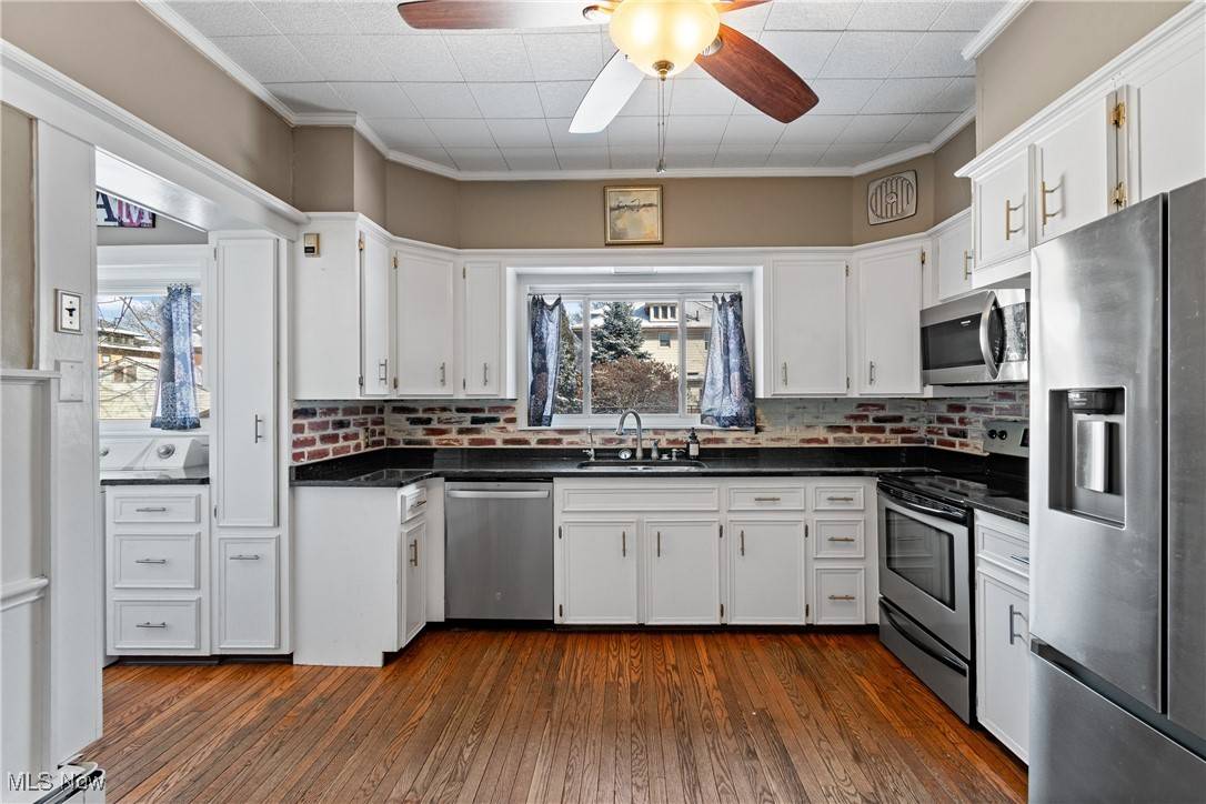 Akron, OH 44302,26 Borton AVE