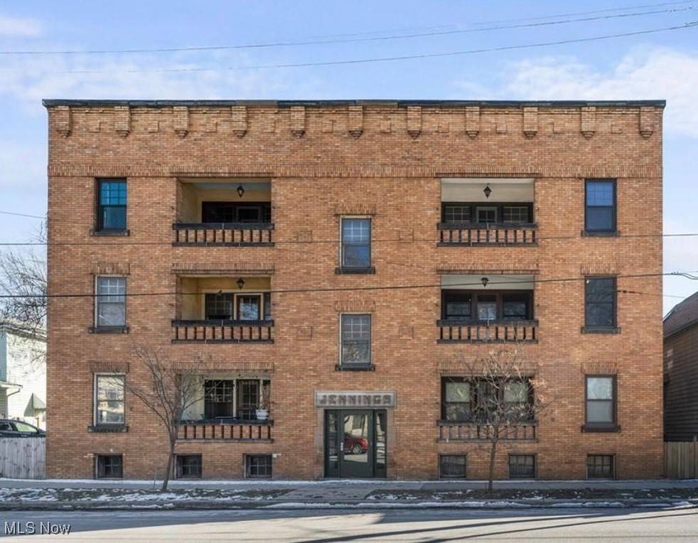 Cleveland, OH 44113,1905 Fulton RD #2B