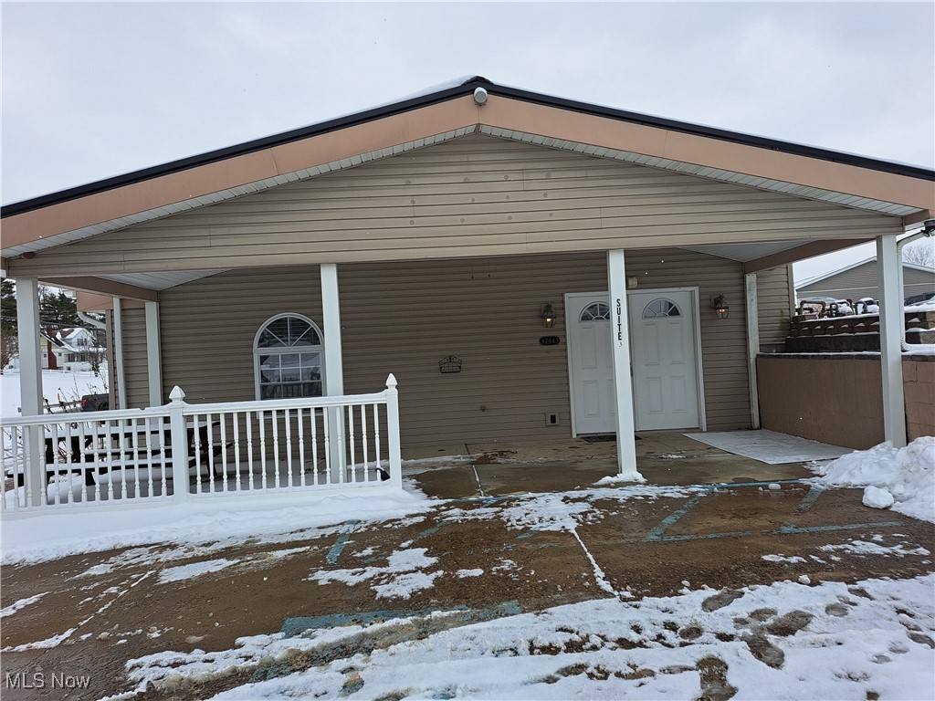 St. Clairsville, OH 43950,47443 National RD #3