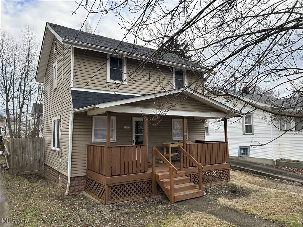 Akron, OH 44310,1135 Murray AVE