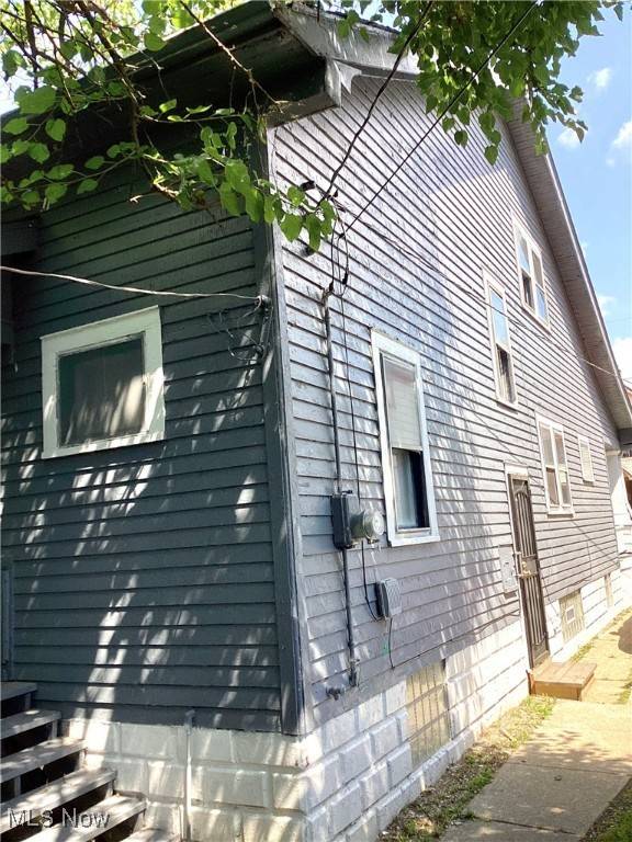 Cleveland, OH 44120,3212 E 134th ST