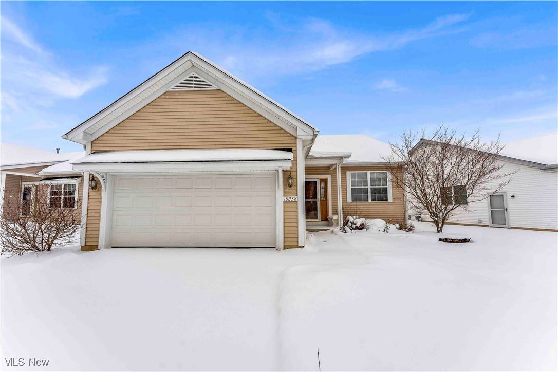 North Royalton, OH 44133,18238 Crystal Lakes DR