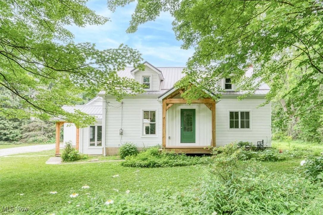 Chagrin Falls, OH 44022,8318 Music ST