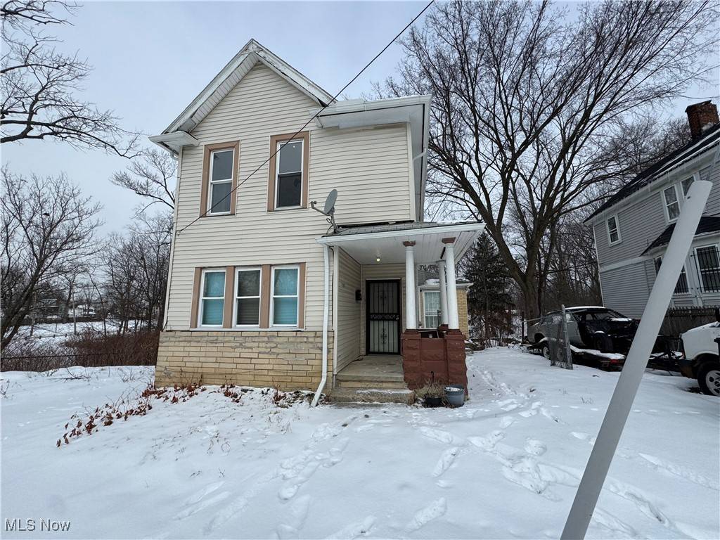 Cleveland, OH 44105,11015 La Rose AVE