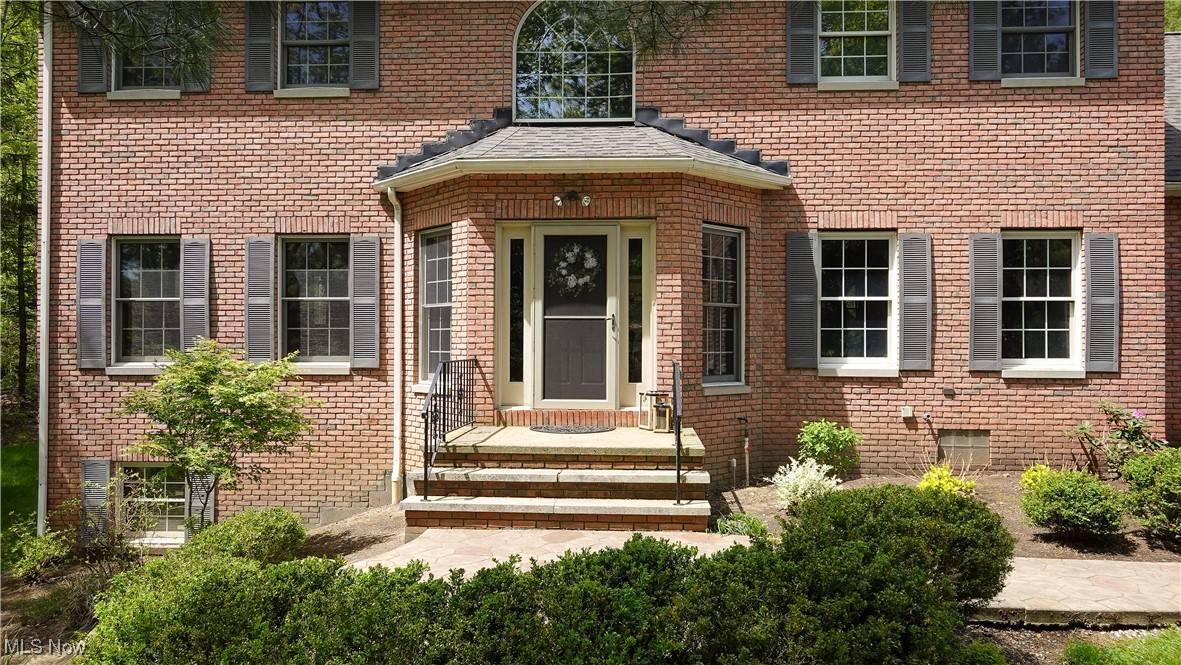 Moreland Hills, OH 44022,4100 Chagrin River RD