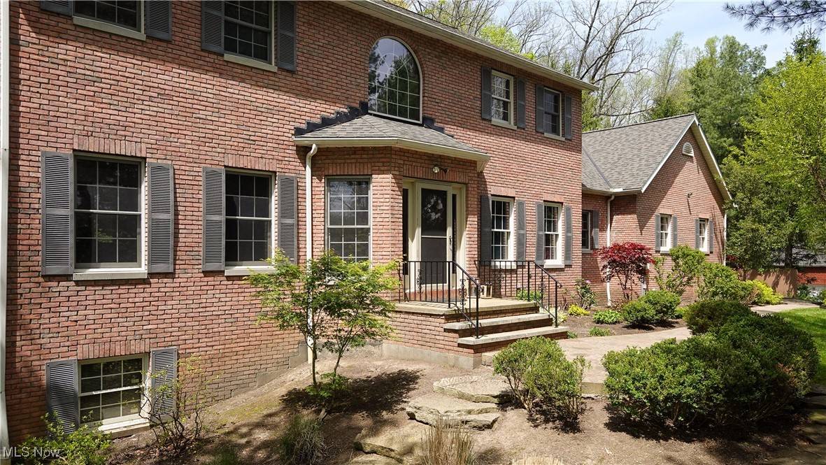 Moreland Hills, OH 44022,4100 Chagrin River RD