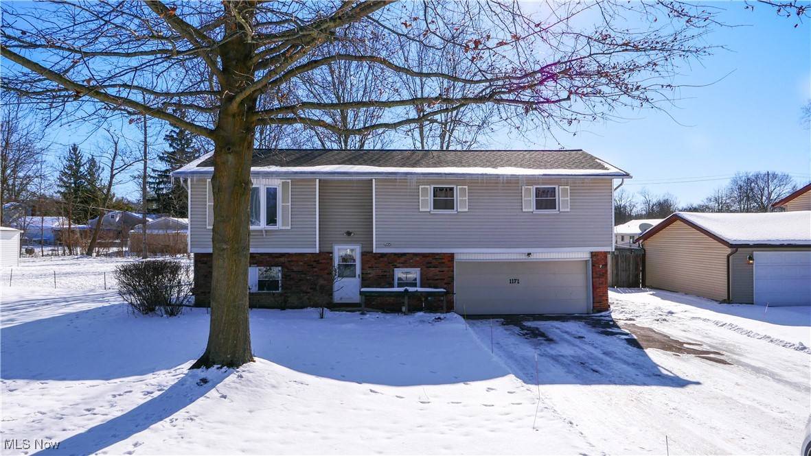 Aurora, OH 44202,1171 Moneta AVE
