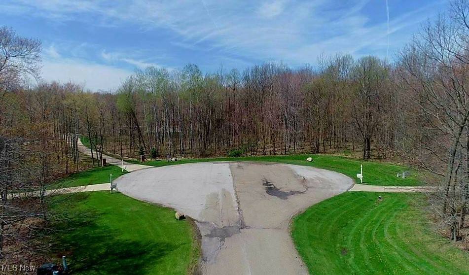 Aurora, OH 44202,2893 Huntington WAY