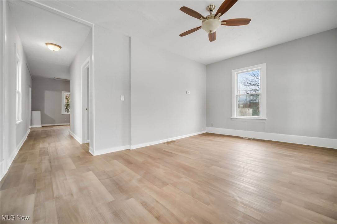Cleveland, OH 44113,4302 Fenwick AVE