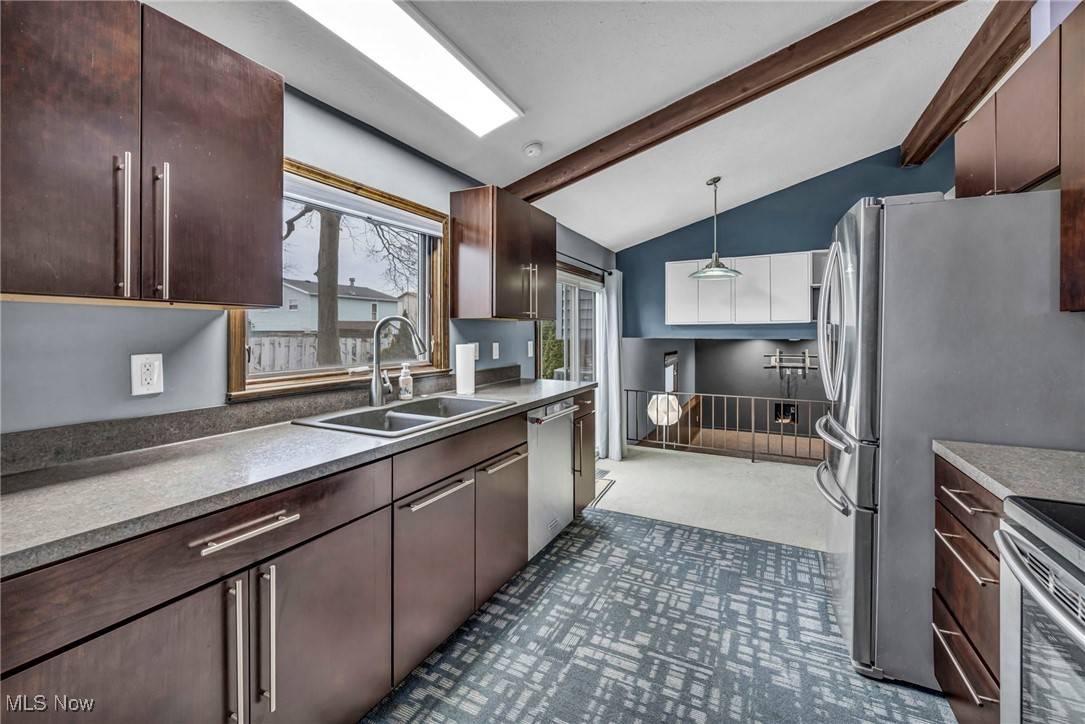 Lorain, OH 44053,4149 Ivanhoe DR