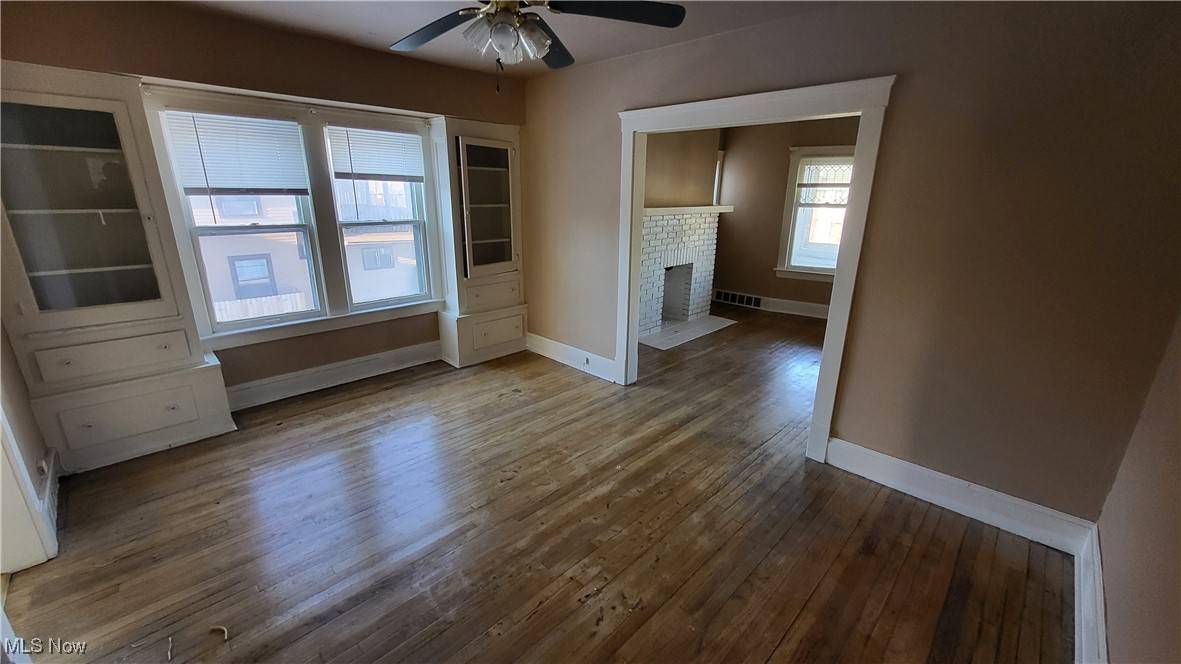 Cleveland, OH 44108,872 Paxton RD #Lower