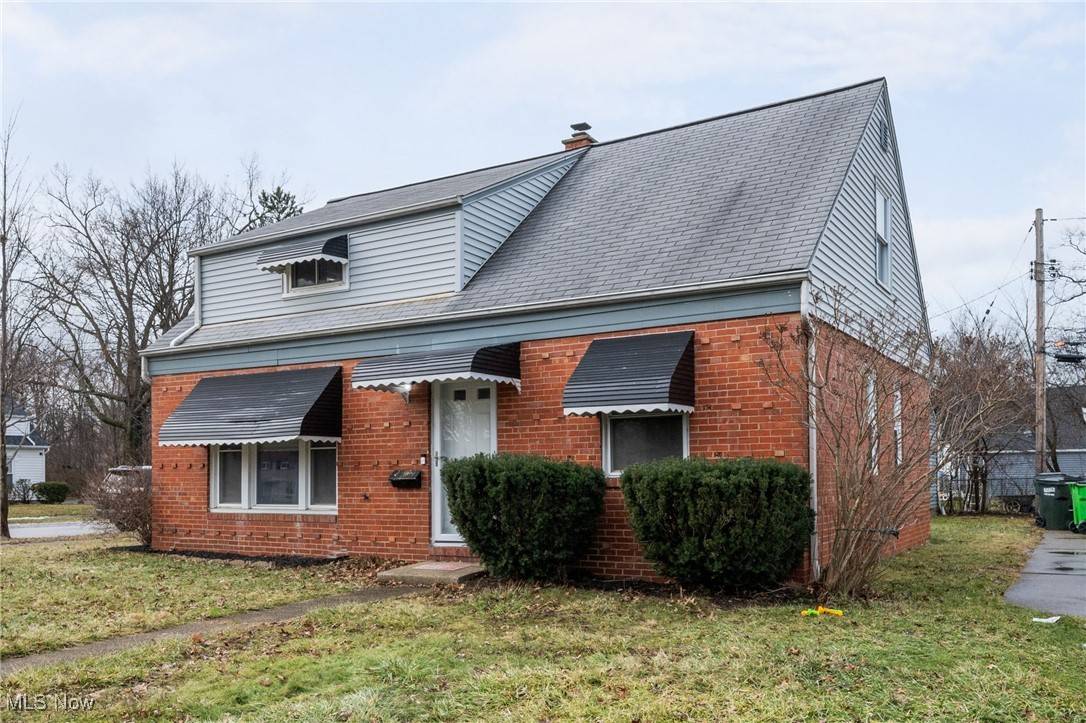 Euclid, OH 44132,640 E 261st ST