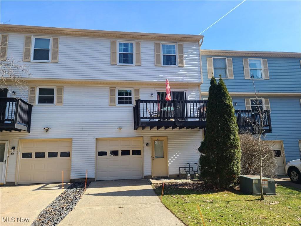 Akron, OH 44313,61 Quaker Ridge DR