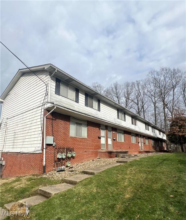 Akron, OH 44313,1781 Cromwell DR