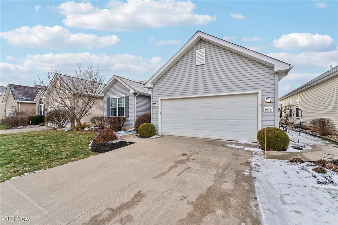 North Ridgeville, OH 44039,5078 Ravenway DR