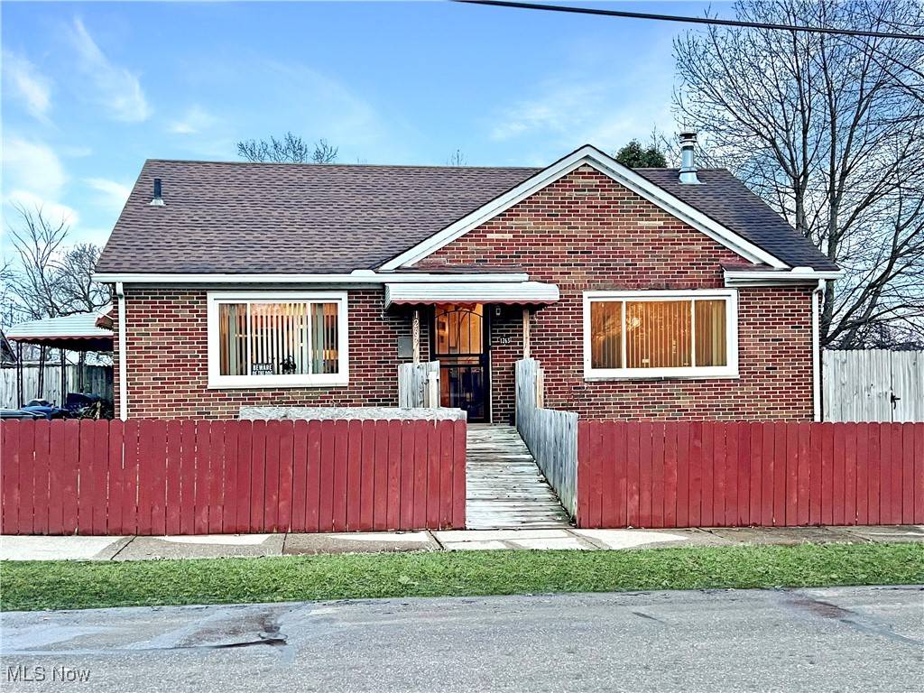 Akron, OH 44306,1263 Sylvan AVE