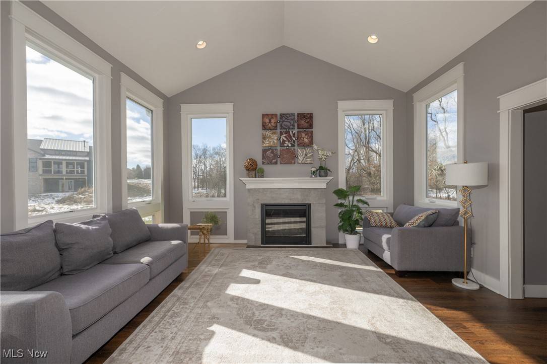 Massillon, OH 44646,8849 Scotsbury Glen ST NW