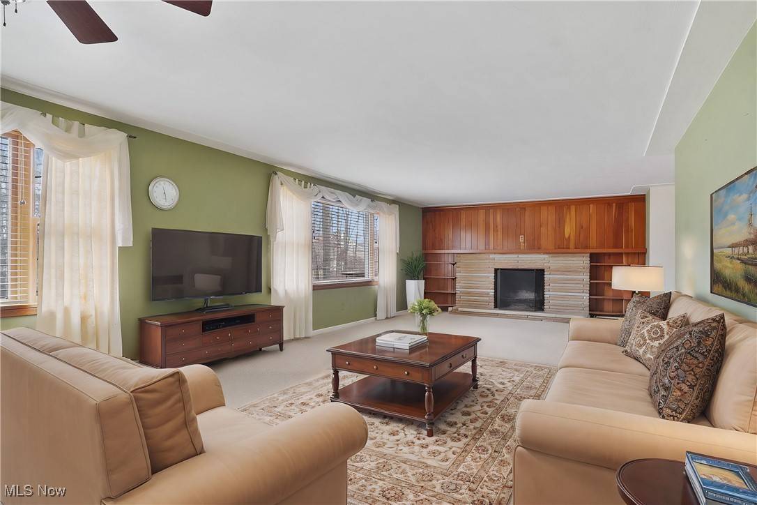 Canfield, OH 44406,310 Sleepy Hollow DR